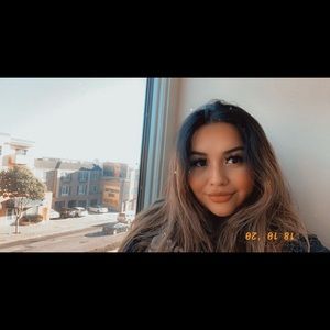 Meet your Posher, Breanna